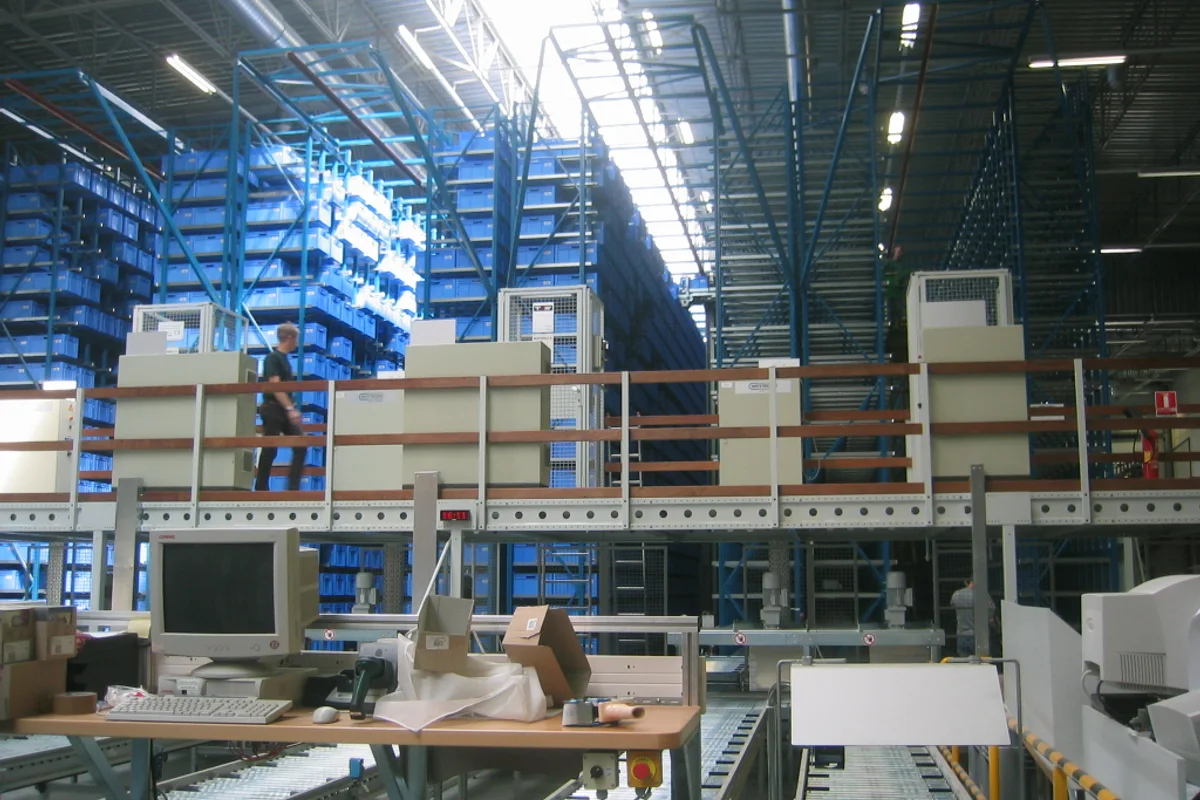 High-density commercial warehouse shelving and automated inventory storage for business fulfillment